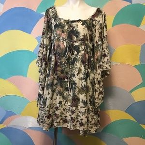 Free People Flower Dress  Goddess sleeves size S